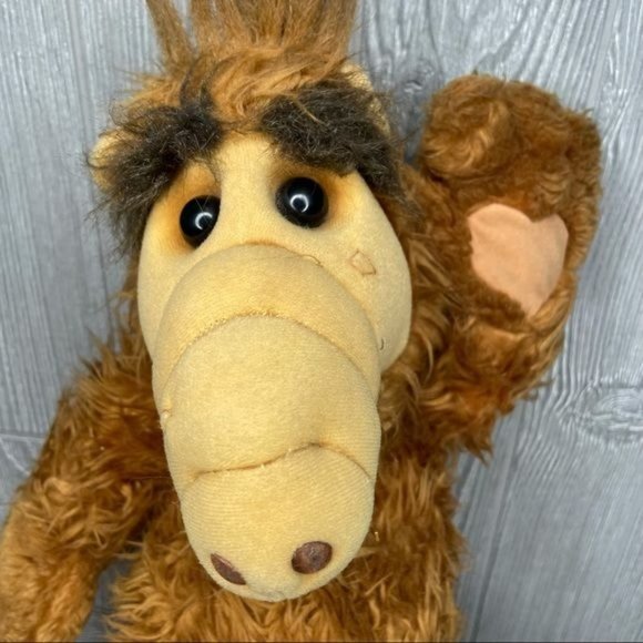 Vintage 1986 Alf plush stuffed animal doll roughly 18 inches collectible - Picture 3 of 12